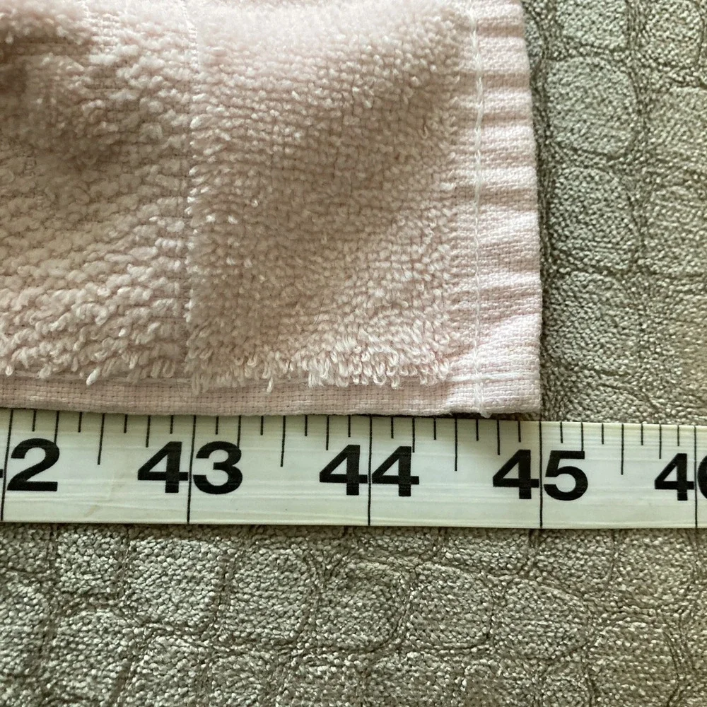 Vintage Cannon Royal Family Bath Towel Rose Pink Made in USA 45